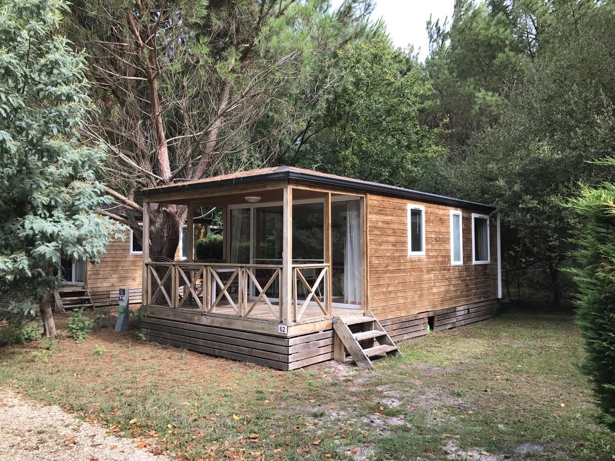 Camping La Chesnays Hotel Vendays-Montalivet Exterior photo